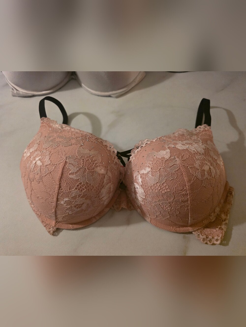 La SENZA Pink Lace Push-Up Bra with Black Straps ( Hello Sugar)